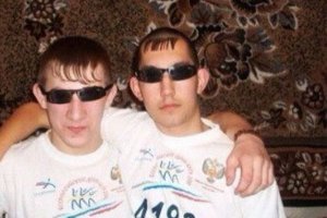 У чётких пацанчиков во всём мире один стиль.