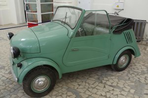 Вот эта больше нравится, винтажней.
Щоб какой-нибудь задрот возмутился, где этот инвалид?
И тут ты со 100 кг его пузом в накаут :)