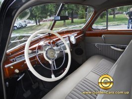 Каг бэ объяснить автору, что вот это трогать нельзя, пляшешь вокруг оригинального дизайна, только с современными технологиями... Визуально должно узнаваться с первого взгляда