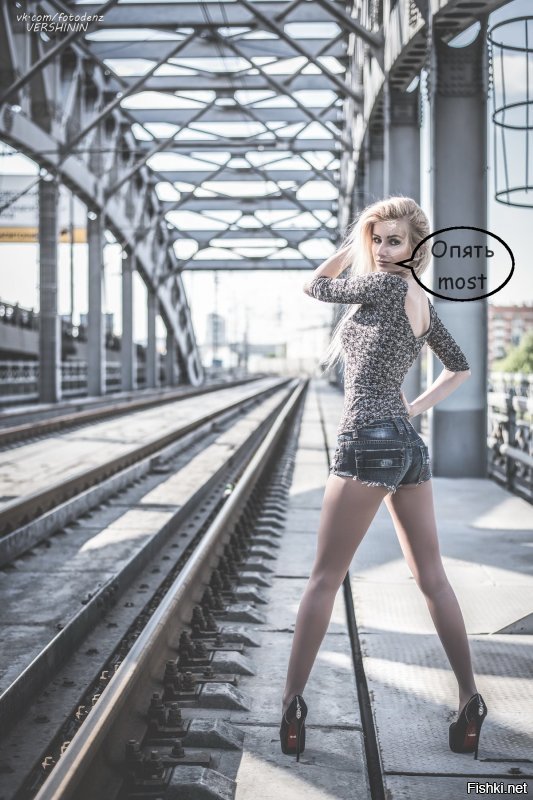 Прошедшей ночью мне приснился сон, как я строю мост, самый настоящий мост