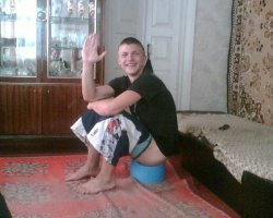 Ну вот, чувак видать своевременно разобрался. Всё правильно сделал???...