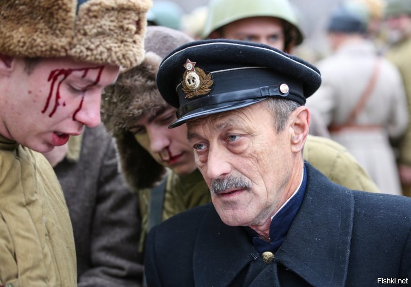 Актёр массовки.Александр Александров.