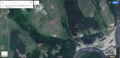 Мой город - это прекрасный пример программы Сталина по изменению климата страны. Почти все леса вокруг  - это посадки тех годов. Вот, на фото из космоса видны ряды деревьев. 
На песчаной почве были высажены сосны, климат стал более мягкий, перестало все продуваться насквозь. 
Да, и в городе посадили много деревьев, город расцвел. 
Вот фотография советского периода. Сравните с дореволюционной.
Никого не удивлю, что за городом давно ничего не сажается. В городе как-то начали понемногу восстанавливать то, что порубили в последние годы. Но объем никакой. Дорого же.