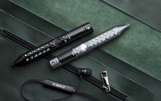 Да, минус маленьких телефонов в том, что хрен найдешь... На кикстартере был в свое время Unihertz Jelly, потом Atom, вроде маленькие и удобные, а по факту кот в мешке, и не факт что пришлют ((
А сейчас вот такую звонилку продвигают ))