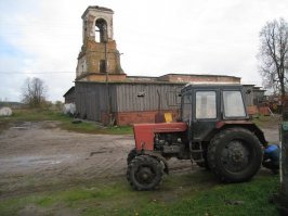 наш храм я видел только в руинах. Сейчас его используют месте арендаторы под ангар для техники...а до этого был пристанищем для диких голубей, да овцы прохлаждались в жаркую погоду