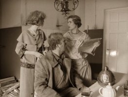 Хороший пост. Как всегда!
В "Собачьем сердце"