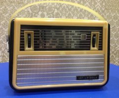 Гавно это ты школяр с промытым черепным сводом, потому как серого вещества тебе мать-природа не отпустила. Писать нужно о том, что сам прожил. И судя по комменту не сильно удачно ты прожил. Я 1956 года рождения, и я всё это прожил. И подписываюсь под каждым словом из этой статьи. После 9-го класса я подрабатывал в колхозе, захотелось Спидолу купить. Так вот, такого качества питания ни одна, или ни один ресторан не обеспечит тебе сейчас. За 50 копеек в сутки трехразовое питание на полевом стане, причём мясо ложкой не провернёшь, ни в первом, ни во втором. А свои вымыслы засунь себе сам знаешь куда, или продай журношлюхам на запад. Там такое любят. И таки да я купил себе Спидолу и даже еще осталось немножко денег за 2 месяца работы.