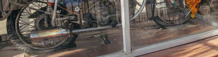 Молиться это ладно, а вот колёса подкачать не мешало бы!