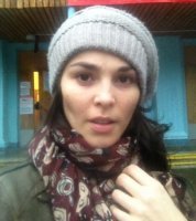 Практически все - х* знает что, только макияж их и "делает".
Сати? Вроде бы понравилась, но... вы её реальную видели? Захотите с ЭТИМ просыпаться каждый день??