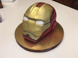 друзья подарили мне на др вот такой тортик))