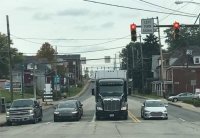 Я кажется видел видео с рега этого. Там этот джип оказался машиной помощника шерифа.