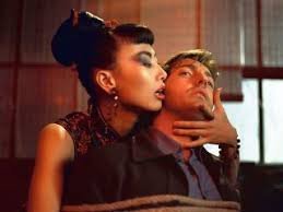 Страшный фильм, чудовищные пытки.