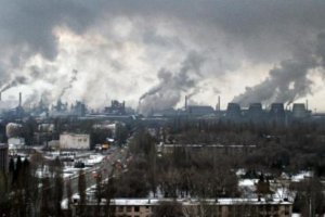 За пределами Союза
Знают город Кривой Рог,
Знают домну №9,
Знают комбинат СевГОК...