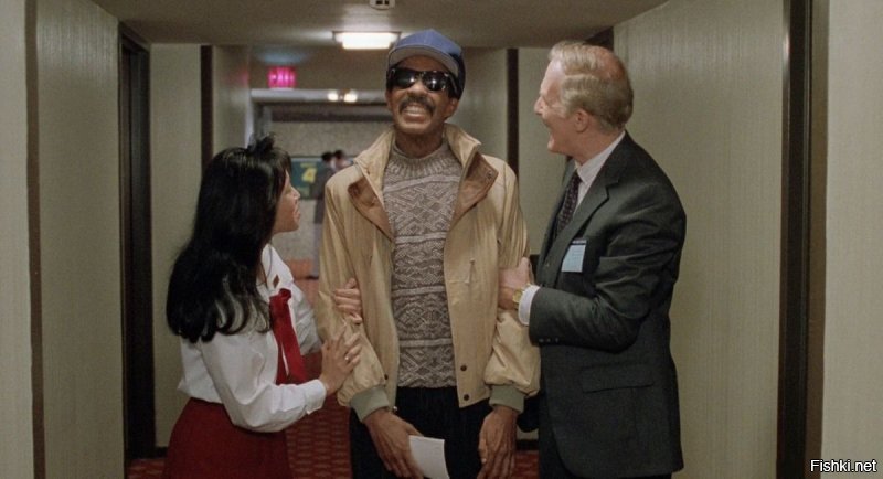 Я что негр?! 
А почему мне никто ничего не сказал?!!