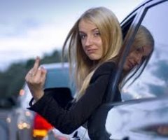 Стереотипы о женщине за рулём. Говорят, женщина за рулём – что обезьяна с гранатой