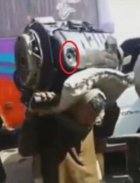 А пробочку-то открутили, наверное для снижения веса!