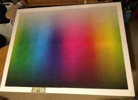 Ну, как минимум, два упомянутых здесь товара реально существуют. Это "сумасшедшие" градиентные паззлы и переводчик с "собачьего языка".