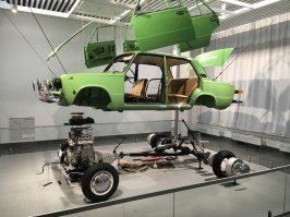 Подборка автомобильных приколов