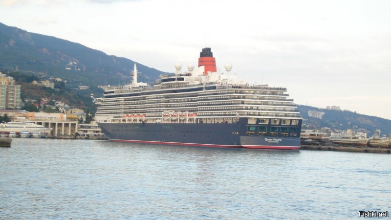 Ялта, сентябрь 2011. Систершип, Виктория.