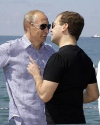 На перваааам месте альфа сааамец или слаааадкие пааааацанчики :)