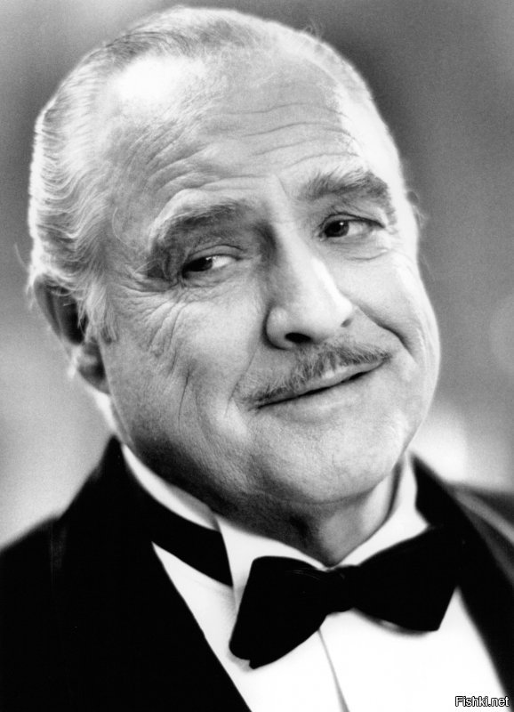 ты приглашаешь меня третьим 
но делаешь это без уважения