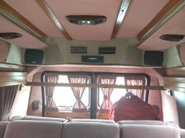 а можно не мудрить с большей частью девайсов и купить вот это )))