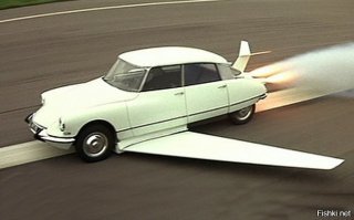 У Фантомаса еще 50 лет назад такое авто было....