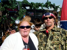 Вот настоящие фермеры (их на родине величают реднеками)