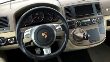 Наследничек: T5 с движком от 911 на 570 кобыл: