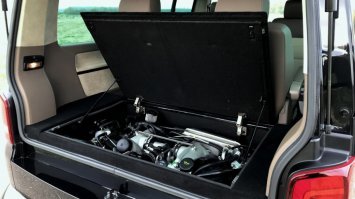 Наследничек: T5 с движком от 911 на 570 кобыл: