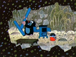 В Башкирии не могут объяснить причину дыма, который идет из-под земли