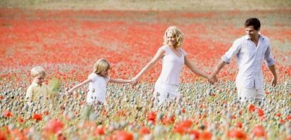 Минус тебе аффтар.
Вот семья: