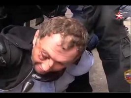 Как вас задержали?
Блестяще!