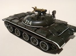 Ракетный танк 
1) ИТ-1
2) Объект 775