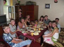 чисто семейный юмор(своя атмосфера)