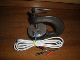 Вулканизатор. А свертки сырой резины у всех тогда были