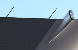 молниеотводы в самолётах?