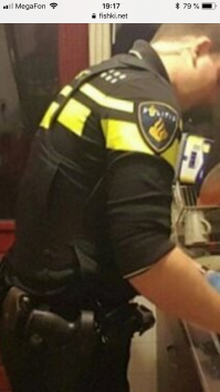 Девятое где медики посуду моют.