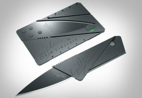 Был у меня такой в кошельке до первого полета на самолете. СБ аэропорта таки нашла и конфисковала.