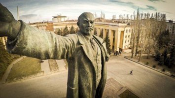 Если бы герои известных картин открыли для себя селфи