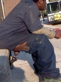 Котэ очень коварны и игривы...