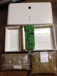 Замена аккумулятора на примере повербанка