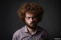 Персонаж знатно раскрылся в этой теме:


Если кто не в курсе: ДА это тот самый Илья Варламов:



Так что - надеюсь его загонят в минуса, чтобы он хотя бы на Фишках не гадил.