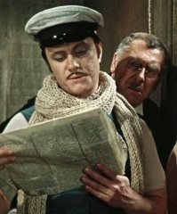 Цирковой акробат упал прямо под копыта лошади