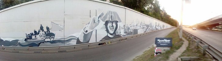 В Воронеже была как-то программа борьбы с граффити с помощью граффити. На том месте, где "художники" рисовали одни им понятные символы про свой поганый мирок, рисовали достойные картины. Идея заглохла, но места лет пять уже никто не портит.