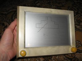 Такой был, со стиралкой, но без стилуса.