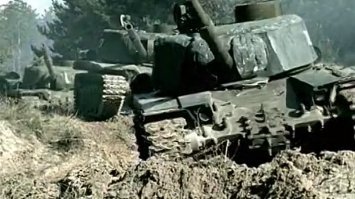 Ну мы такое еще в 2004 использовали "На безымянной высоте"