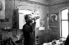 Автор, понятное дело - совкодрочеры и через чур идиализирует те времена, только вот у советских мужчин, практически у большинства было одно увлечение.