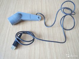 Ну как это! был в нашей семье и кашутечная Комета и микрофон  к ней.) Даже два микрофона! Правда с радио песни я не записывал, а будучи ещё ребёнком пел сам!)