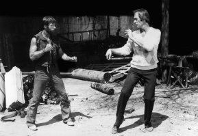 Ну, как же так... столько рассказали про Такого Актера и ни сном, ни духом не вспомнили "Одинокого волка..."